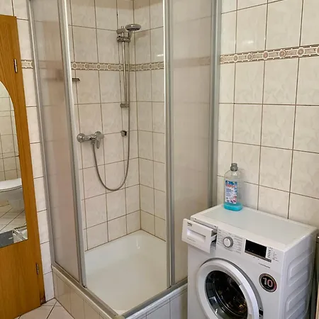 Localbeds - Monteurwohnung * Maagdenburg